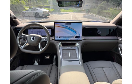 Denza N9 DM, 2025, пробіг 1,2 тисячі км
